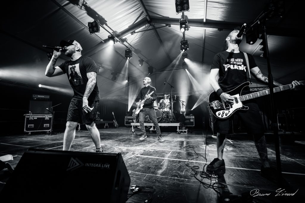 Karl Phillips & The Rejects - Vach'de Rock #17