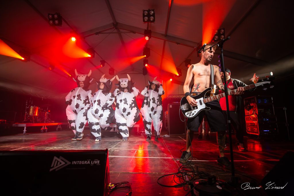 Karl Phillips & The Rejects - Vach'de Rock #17
